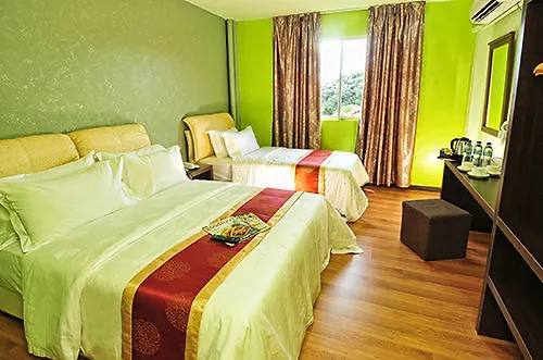 Grand Ct Hotel